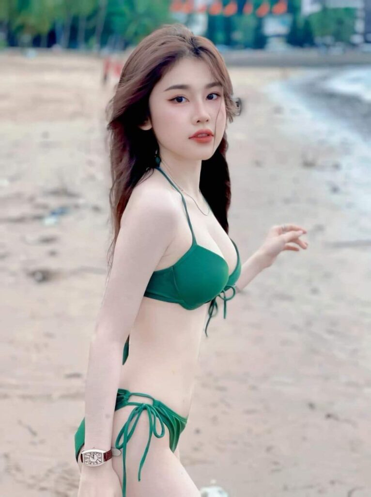 50+ Ảnh gái xinh vn mặc bikini siêu gợi cảm, đẹp hết nước chấm